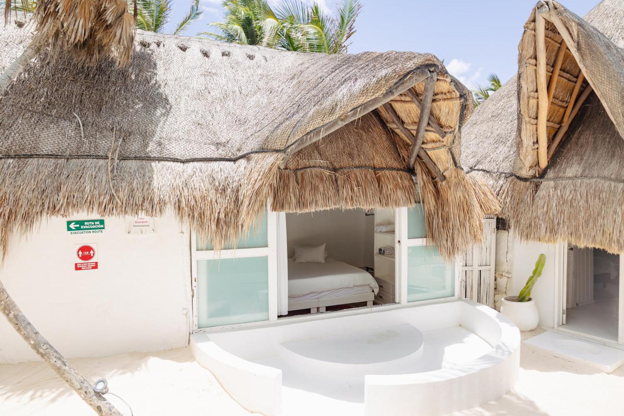 Shambala Beach House Tulum Pueblo Buitenkant foto